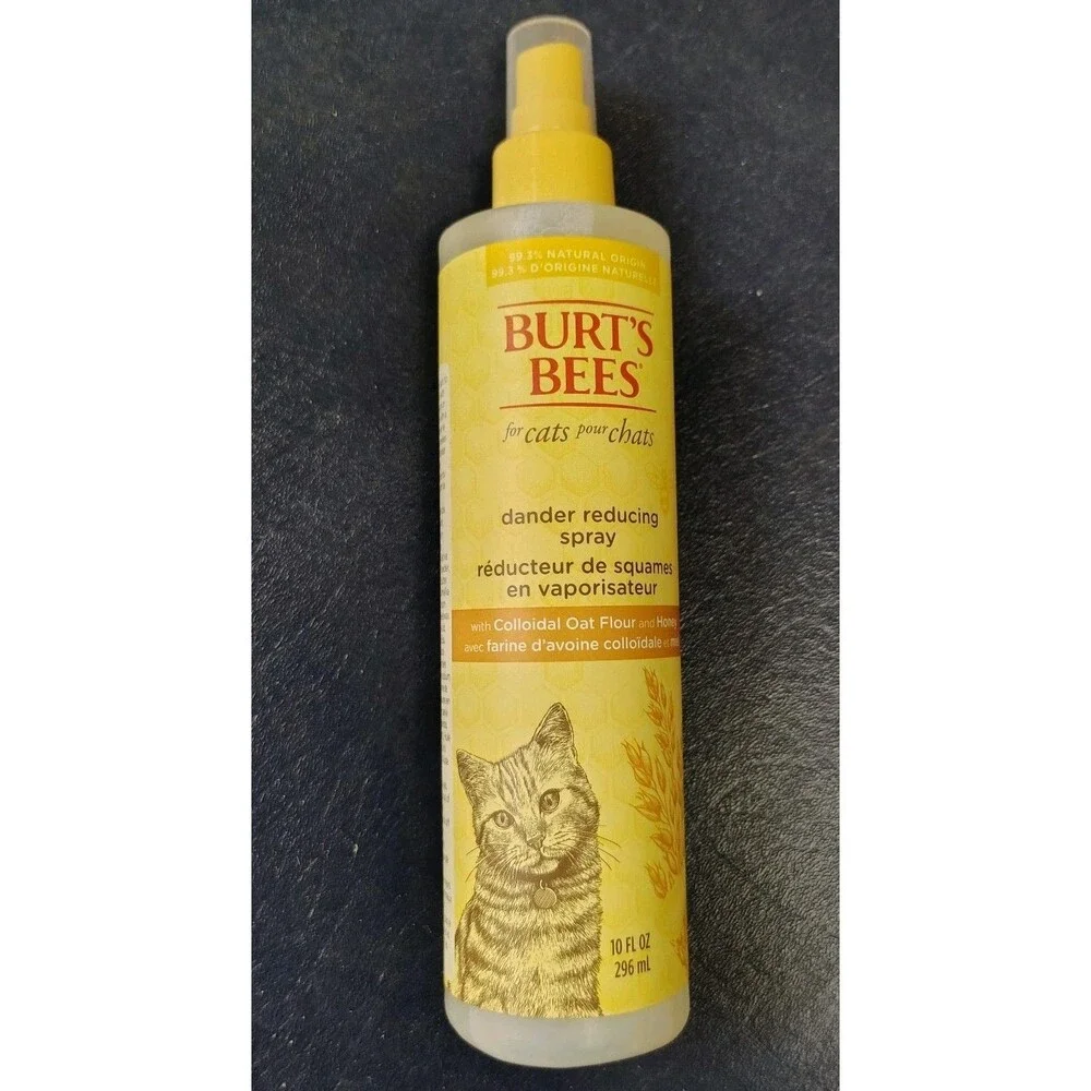 NEW Burt's Bees for Cats Natural Dander Reducing Spray with Colloidal Oat Flour